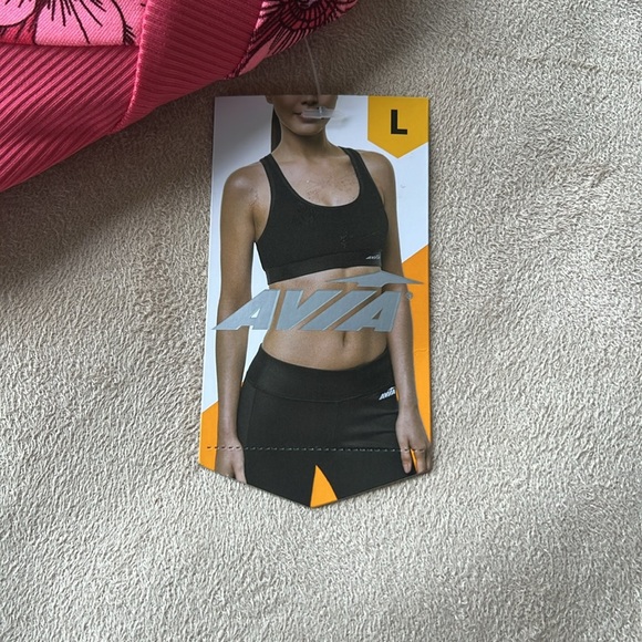 AVIA Sport bra bundle - Picture 8 of 12